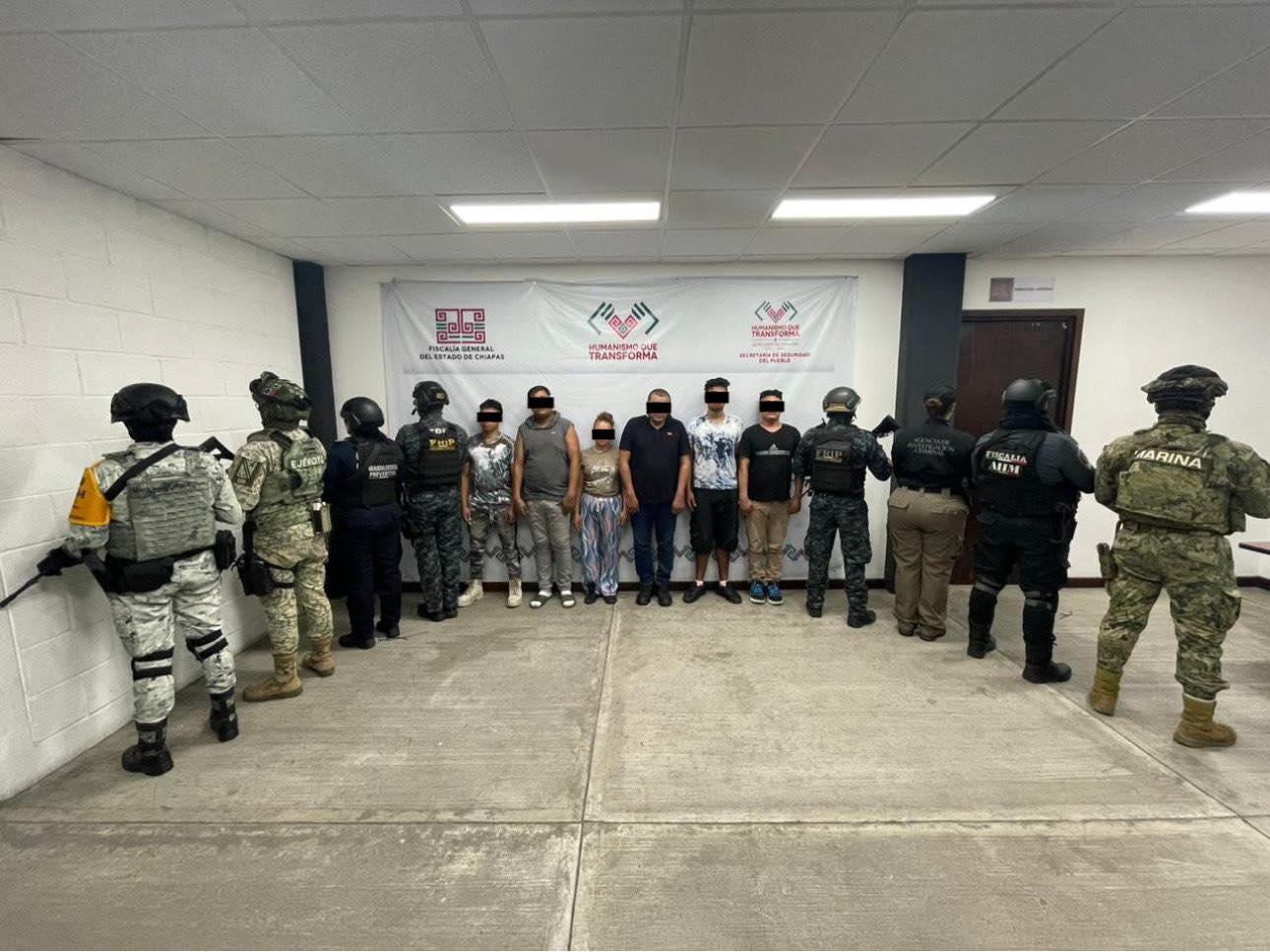 Aseguran a 8 personas por presunta violación a la Ley Federal de Armas de Fuego y Explosivos