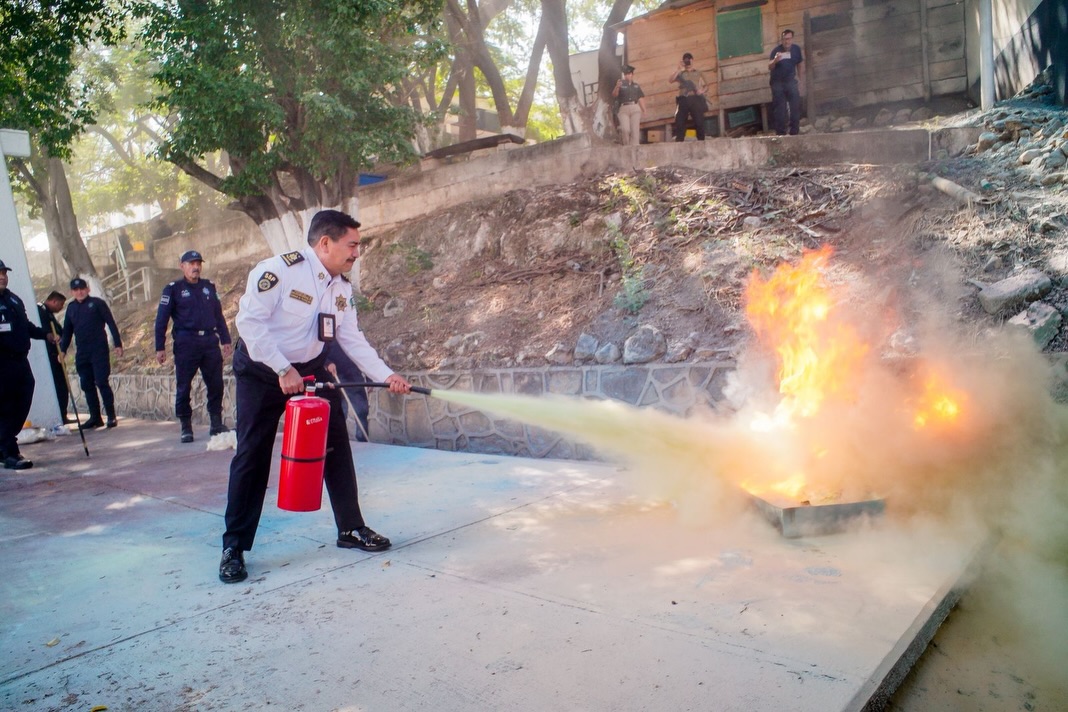 Imparte SSP “Curso de Uso y Manejo de Extintores
