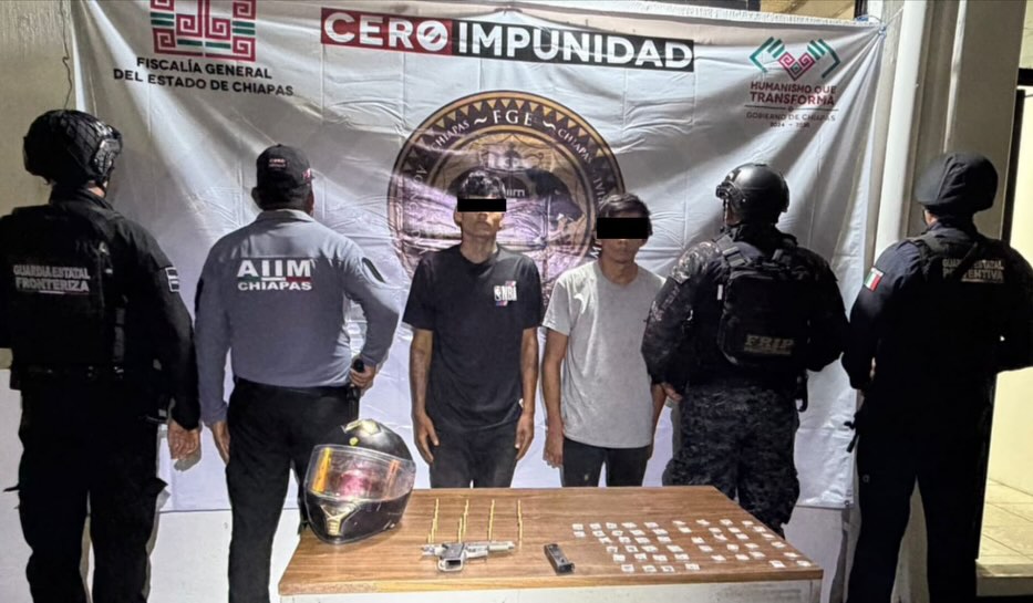 Dos detenidos con arma de fuego y dosis de presunta droga en Tapachula