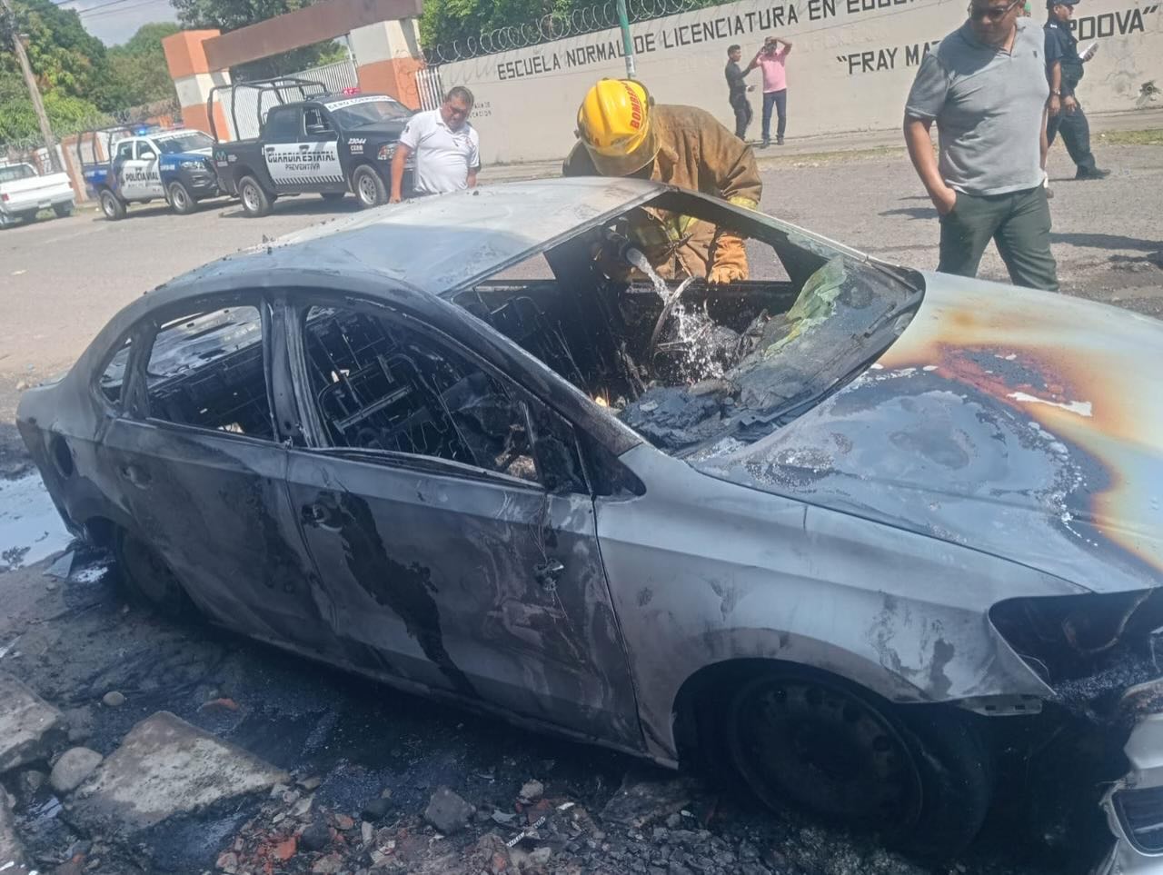Atiende SSP reporte de vehículo calcinado en Tapachula