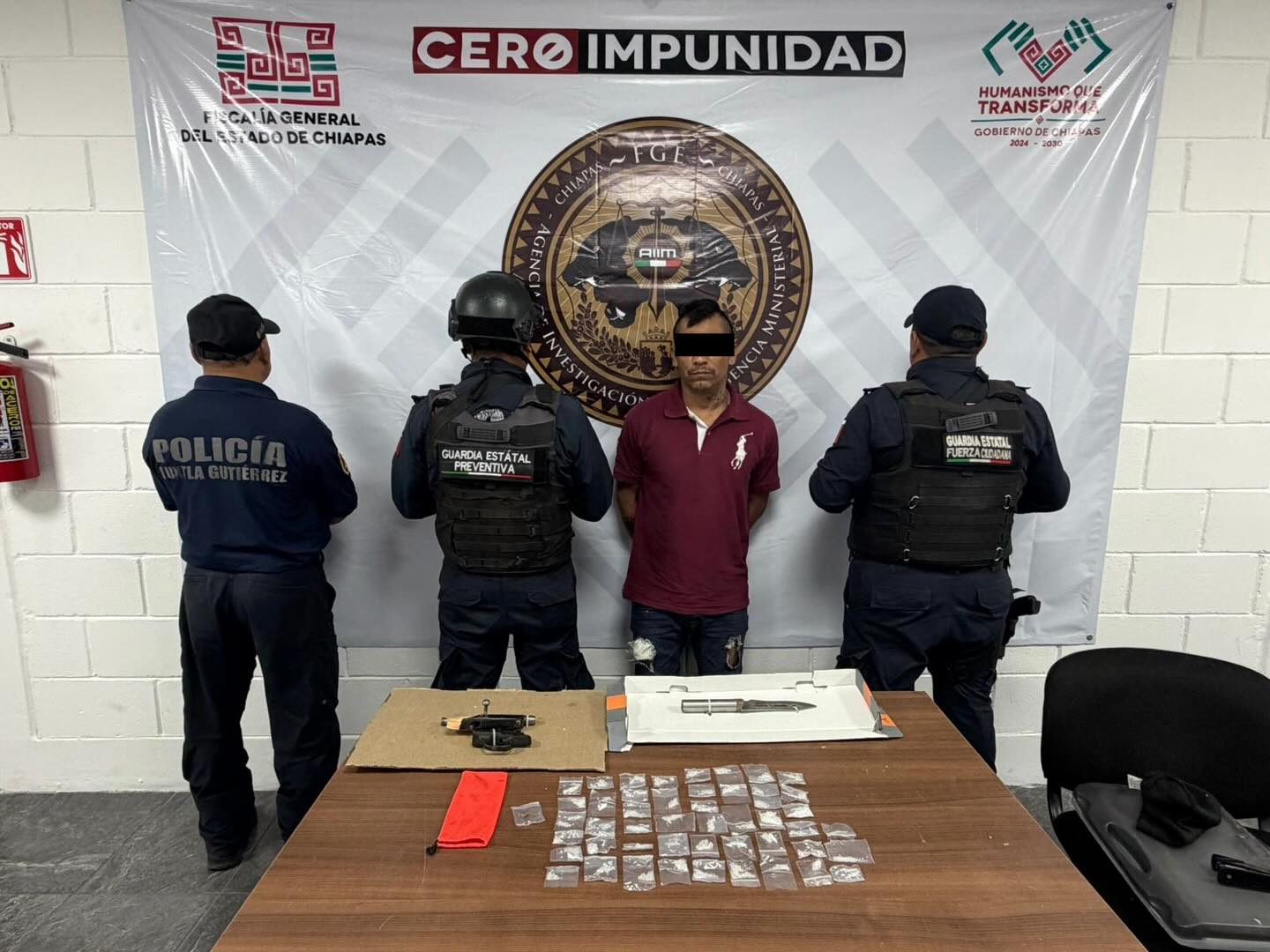 SPP y FGE detienen a masculino por presuntos delitos contra la salud y portación de arma de fuego