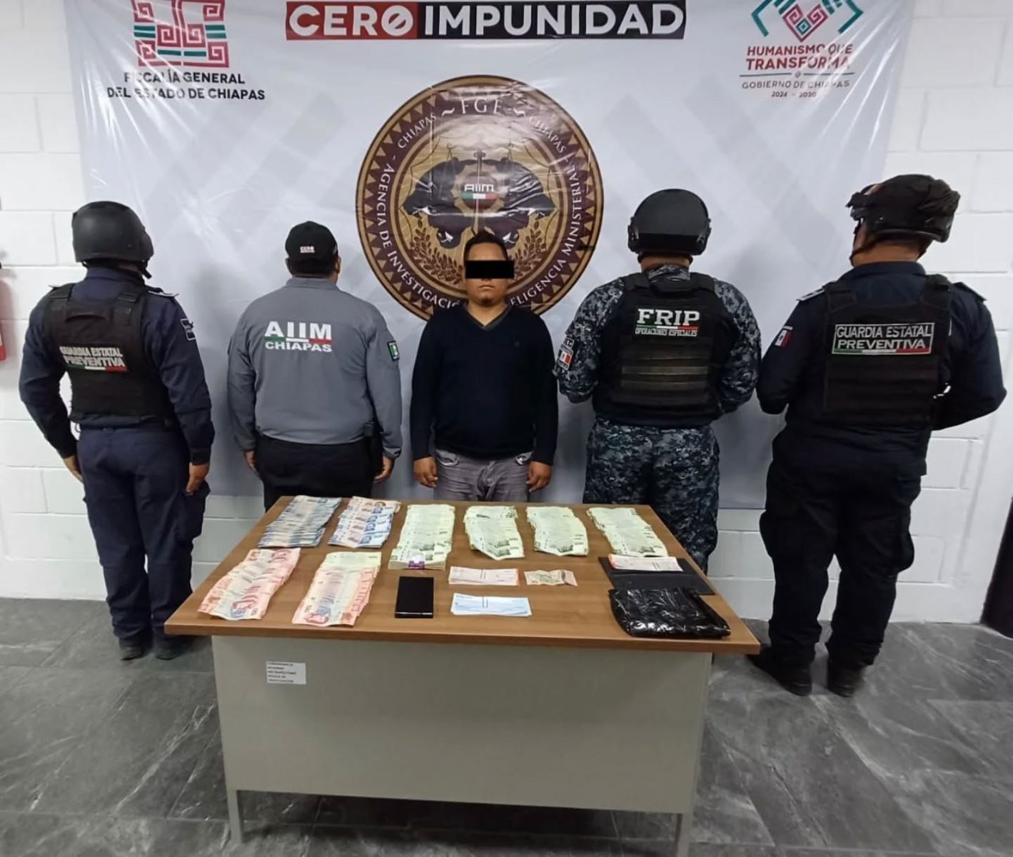 Detiene SSP a persona por delito de operaciones con recursos de procedencia ilícita en la Carretera Chiapa de Corzo