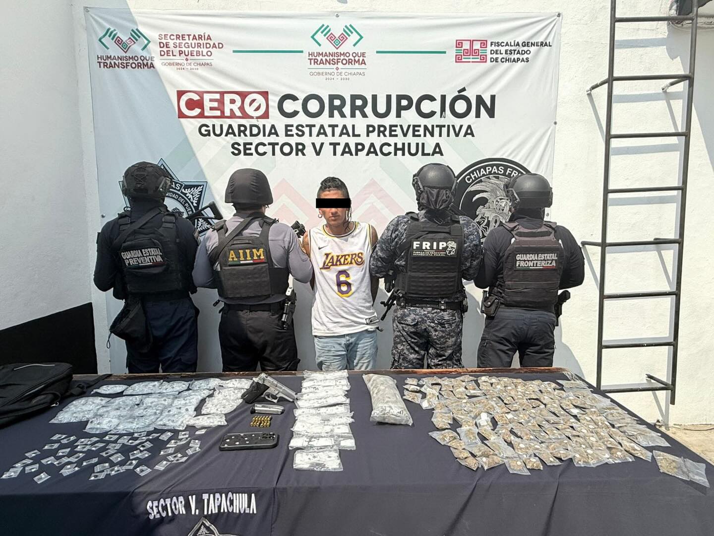 Detienen a guatemalteco con más de mil 700 dosis de narcóticos