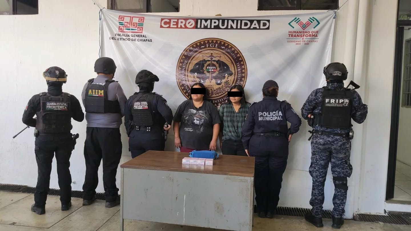 Grupo interinstitucional detiene en flagrancia a dos personas por el delito de robo a comercio en Tapachula