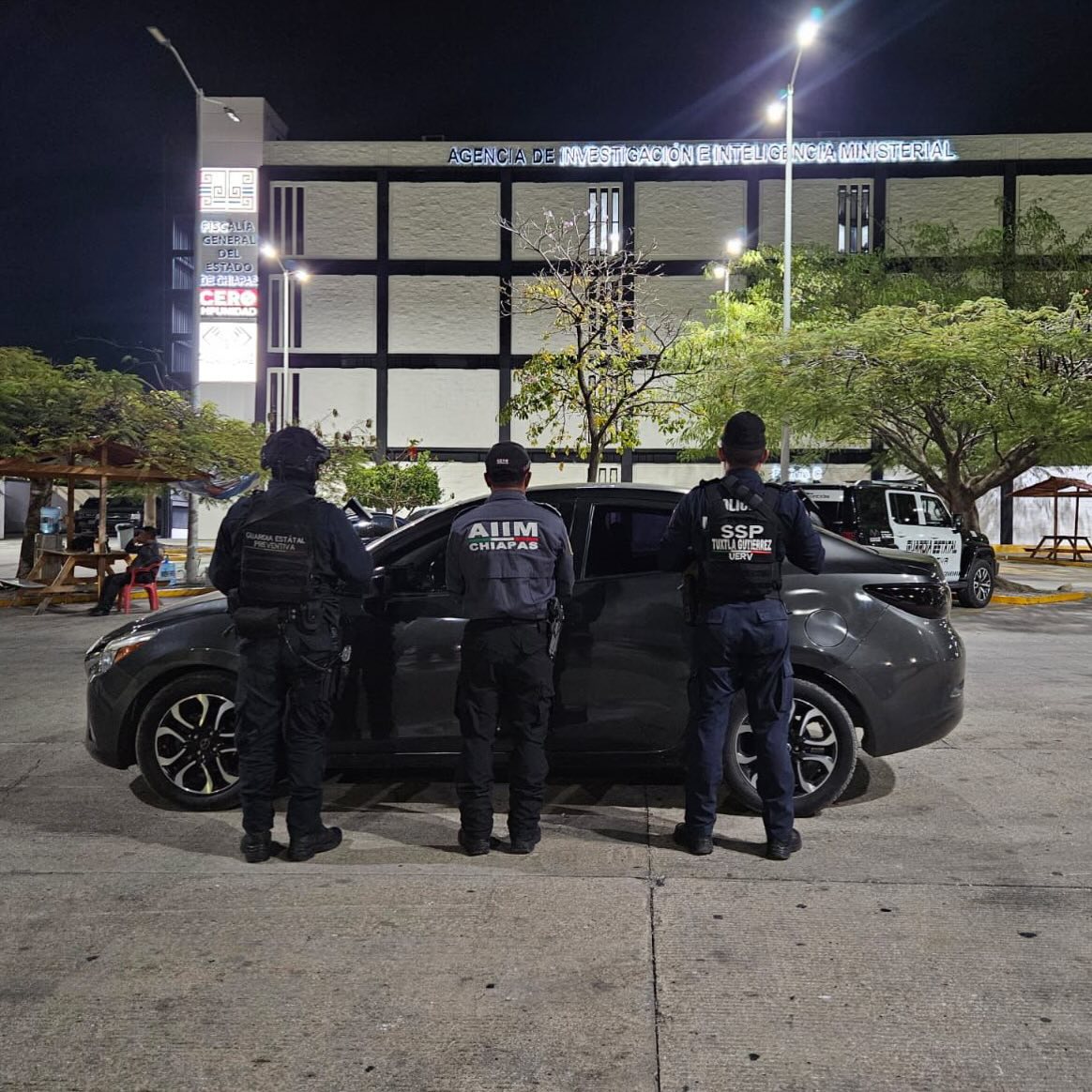 Asegura SSP y FGE vehículo con reporte de robo en Tuxtla Gutiérrez