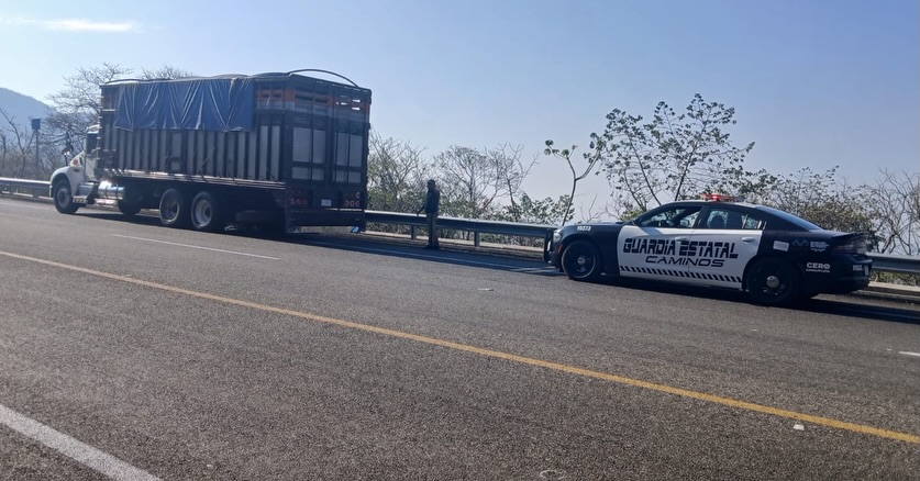 Guardia Estatal de Caminos brinda apoyo permanente en las carreteras de Chiapas