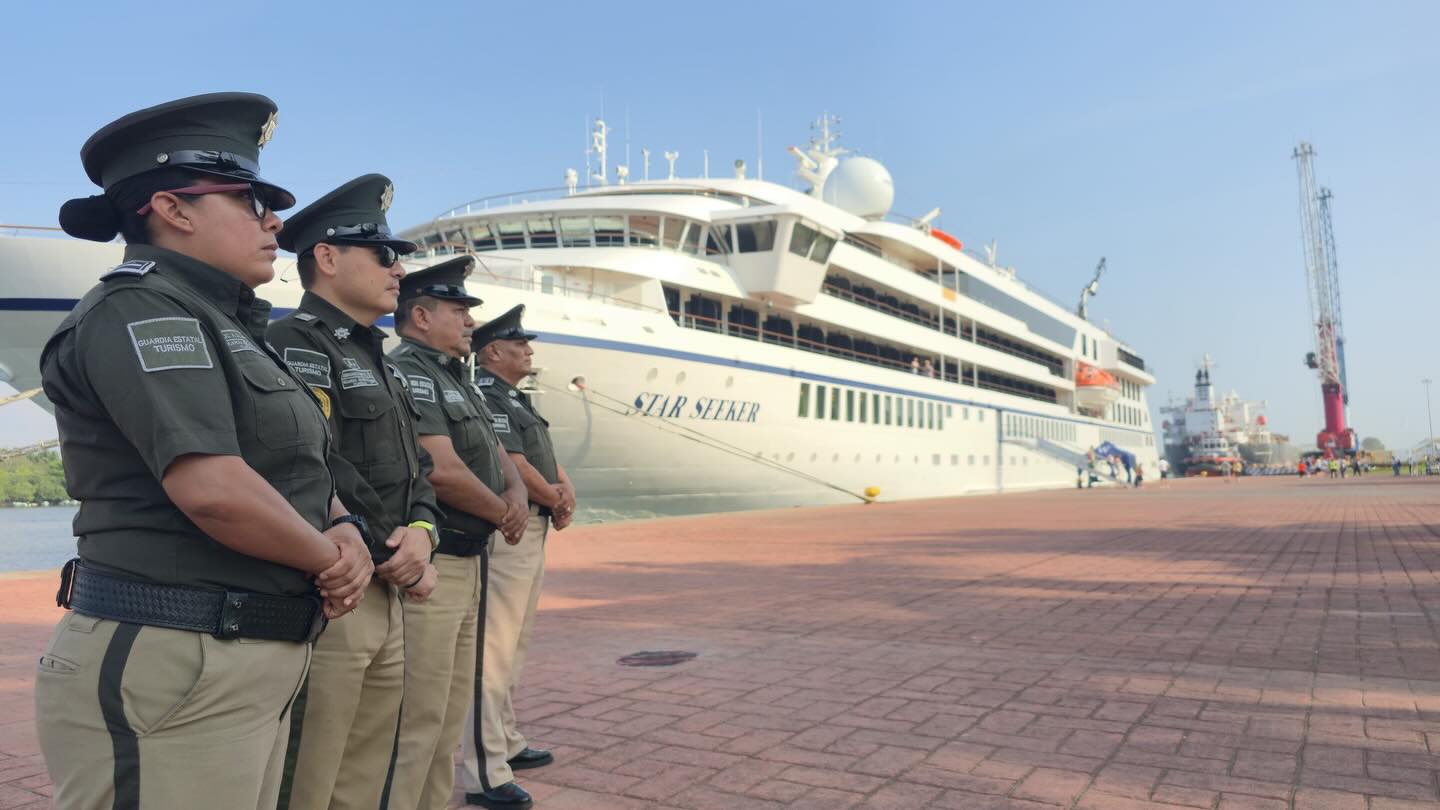 Guardia Estatal de Turismo resguarda a tripulantes de Crucero Star Seeker