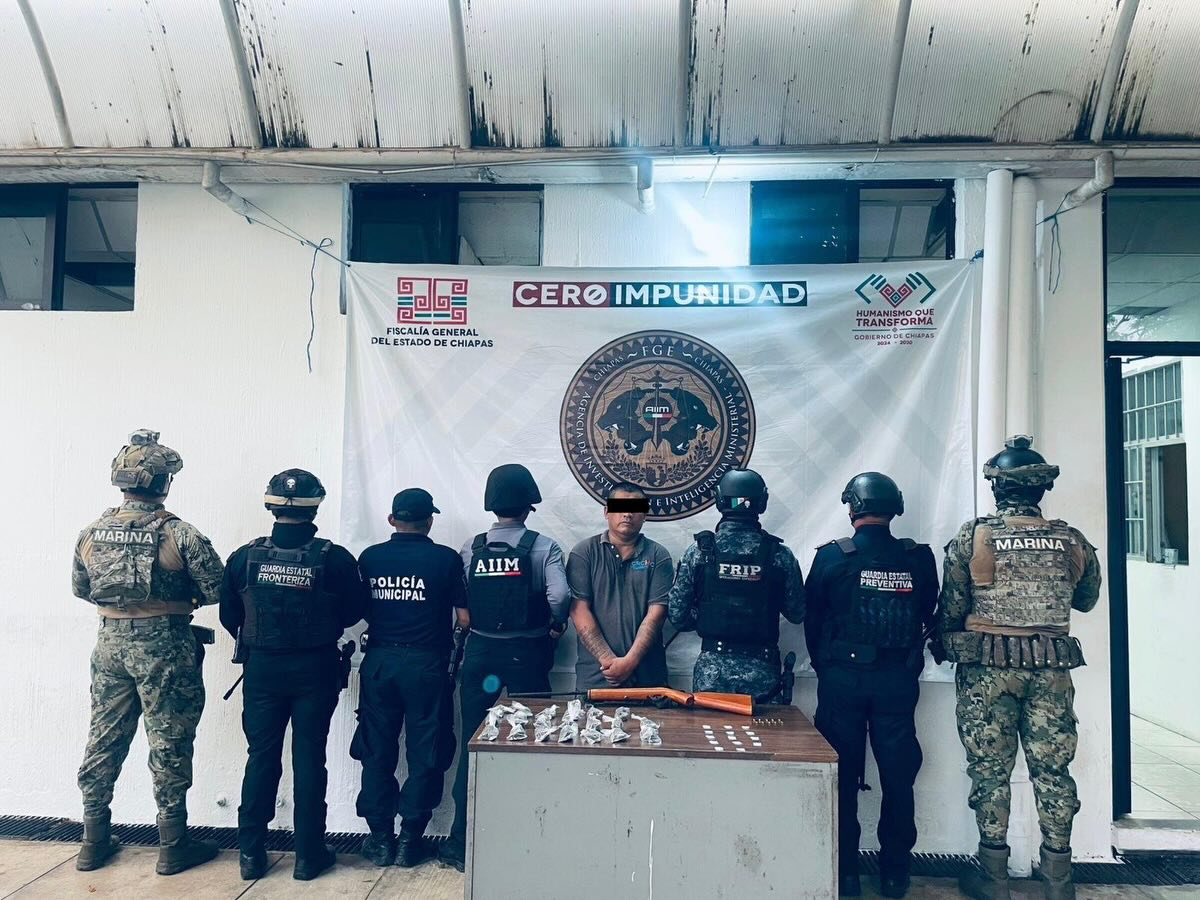 En operativo interinstitucional detienen a masculino en Tapachula por delitos contra la salud y portación de arma 