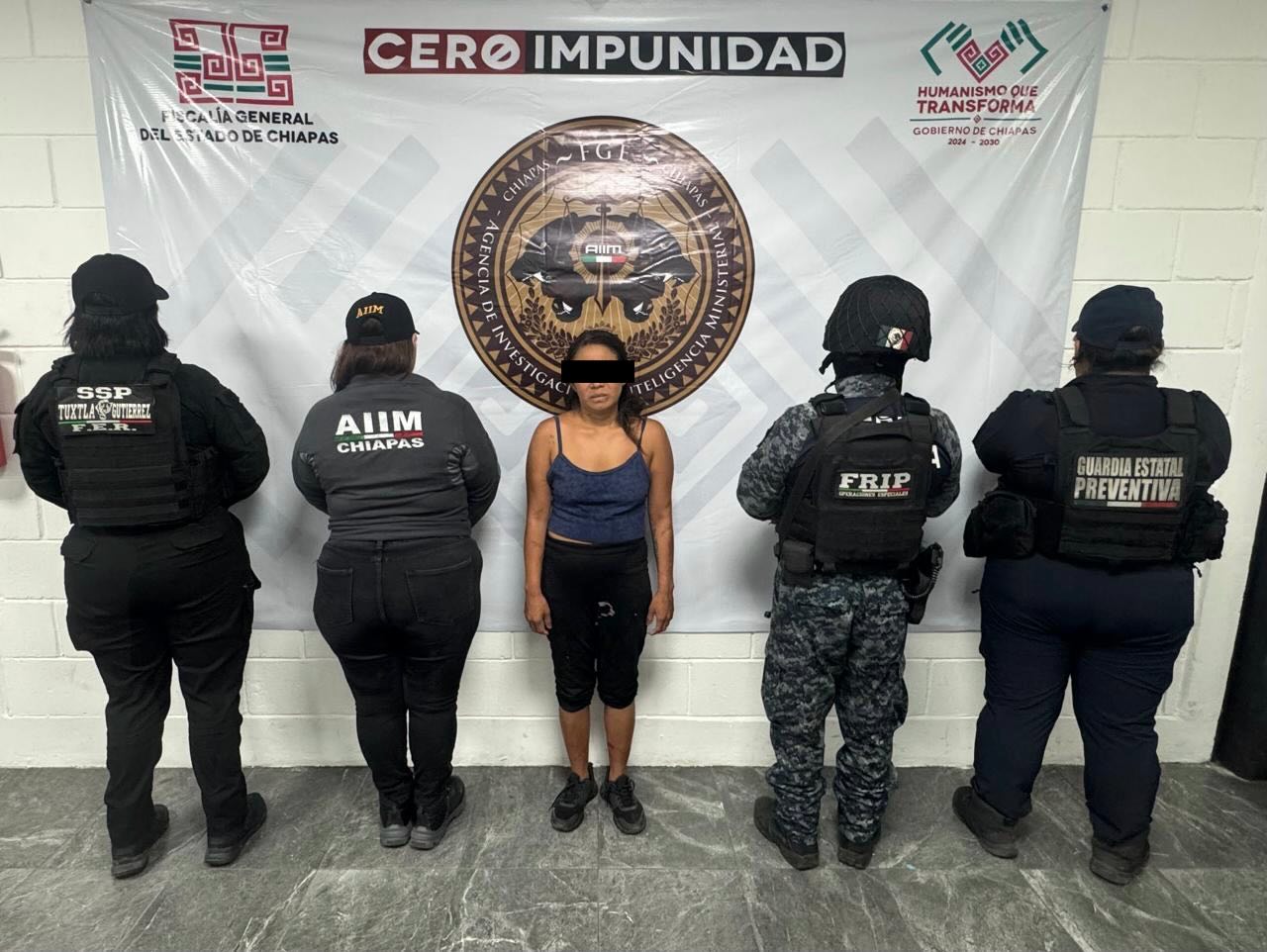 SSP y FGE detienen a una persona como presunta responsable de portación de arma prohibida en Tuxtla Gutiérrez