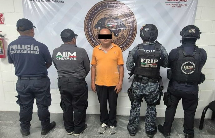 Detiene SSP y FGE  en flagrancia a masculino por el delito de ataques a las vías de comunicación en Tuxtla Gtz. 