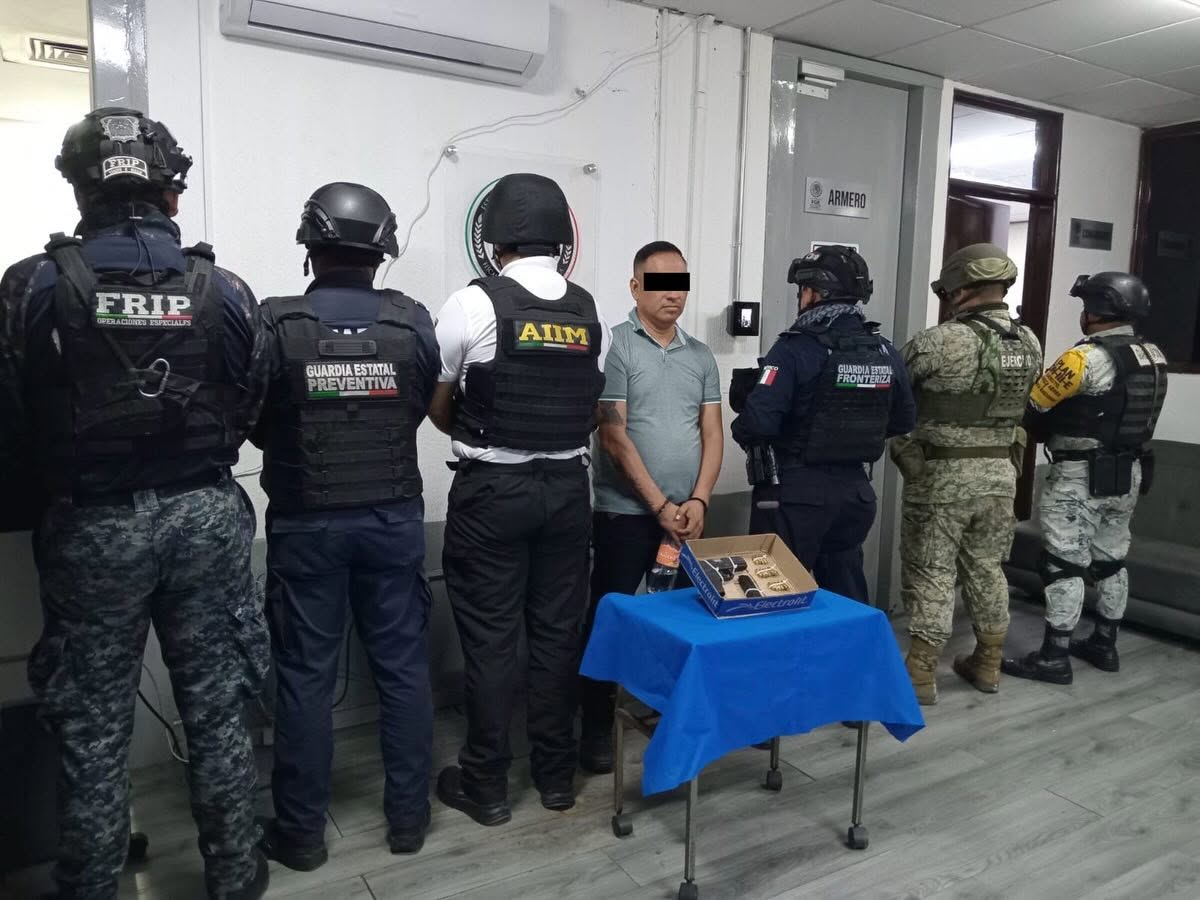 Detiene Guardia Estatal Fronteriza y FGE a masculino en el tramo carretero Tapachula - Huixtla por el delito 