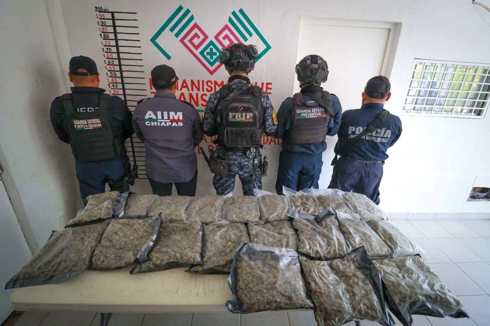 Asegura SSP y FGE aproximadamente 10 kilos de presunta marihuana en Tuxtla Gutiérrez