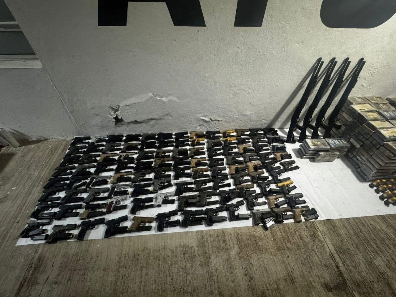 Operativo interinstitucional en Tapachula logra el aseguramiento de cocaína, arsenal de alto poder 