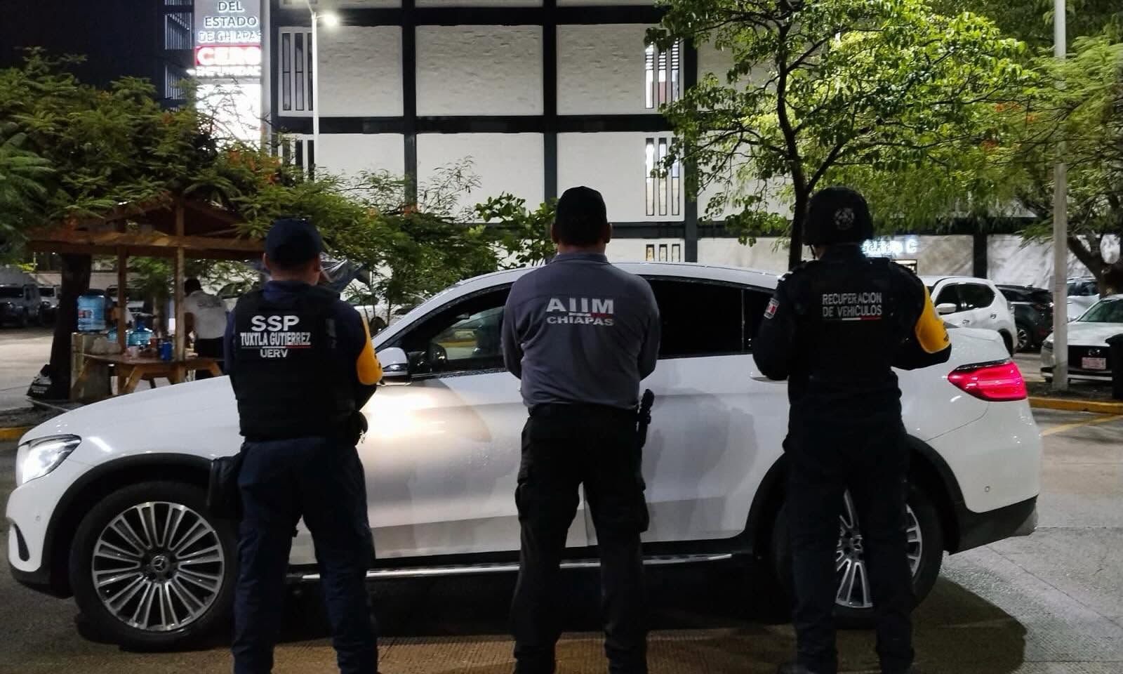 FRIP asegura vehículo con reporte de robo en Tuxtla Gutiérrez