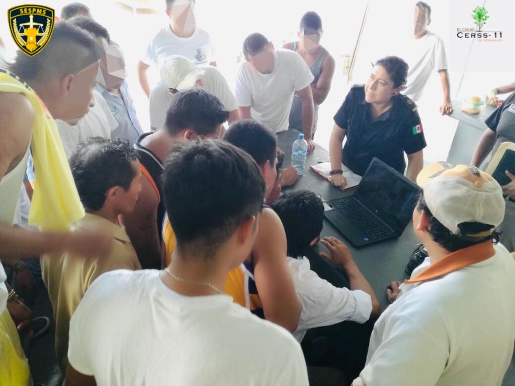 Medidas preventivas en CERSS número 14  "El Amate" para evitar contagio de COVID - 19