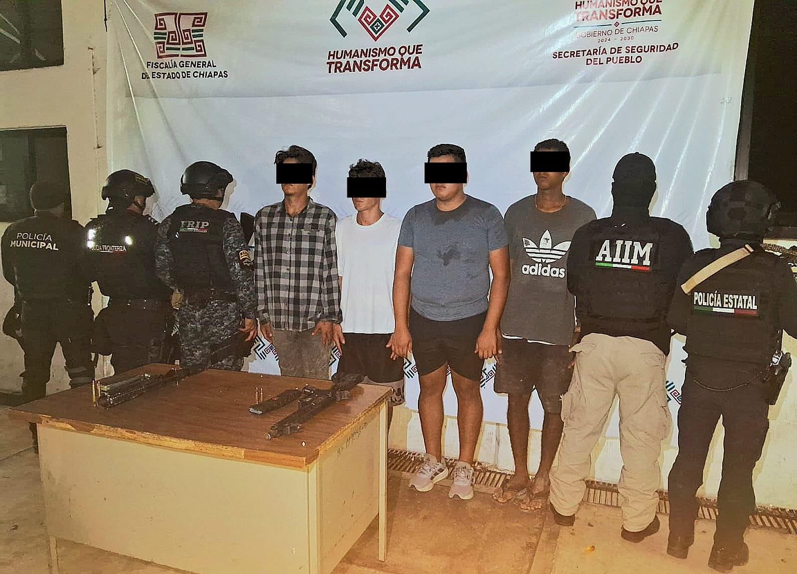 En operativos de seguridad detienen a masculinos por el delito de robo con violencia y portación de armas de fuego.