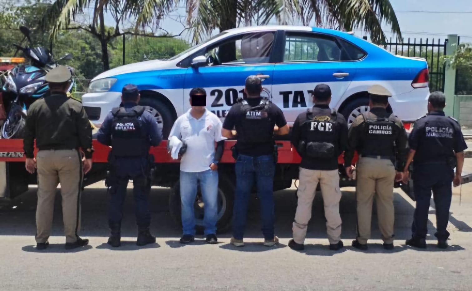 SSP y FGE detienen a masculino en posesión de vehículo con reporte de robo en Palenque.