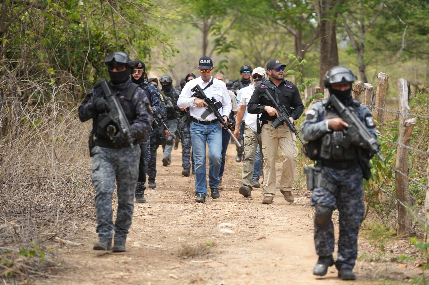 Secretario de Seguridad del Pueblo realiza operativo en Frontera Comalapa.