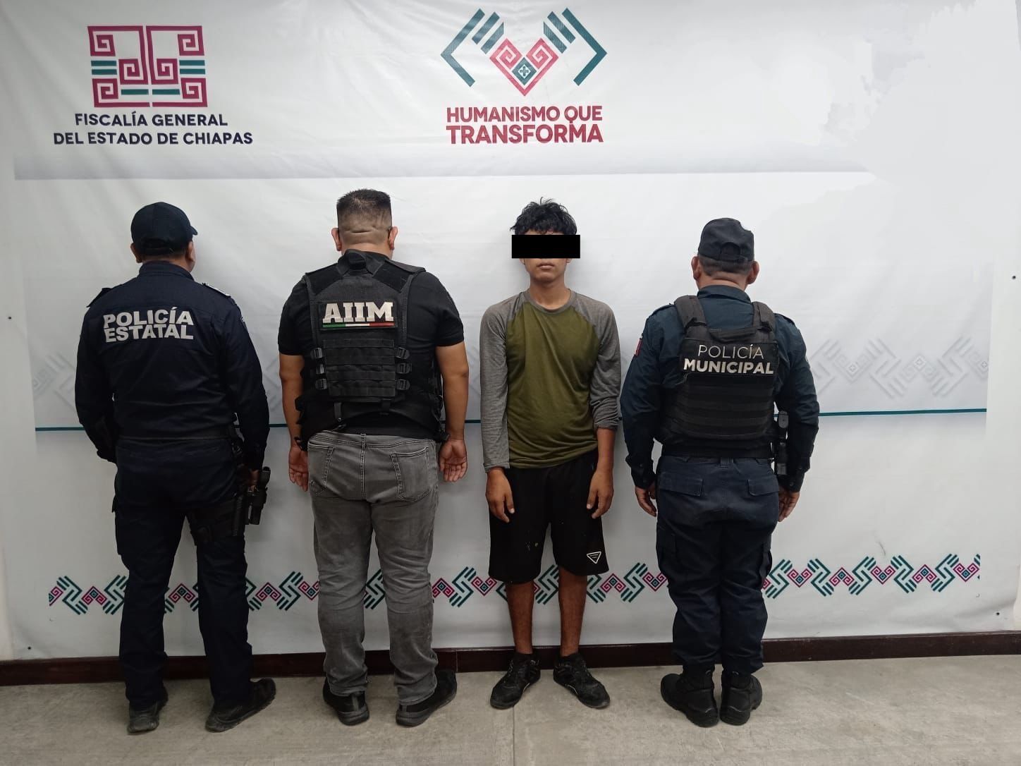 SSP y FGE detienen a persona con motocicleta con reporte de robo en Tuxtla Gutiérrez.