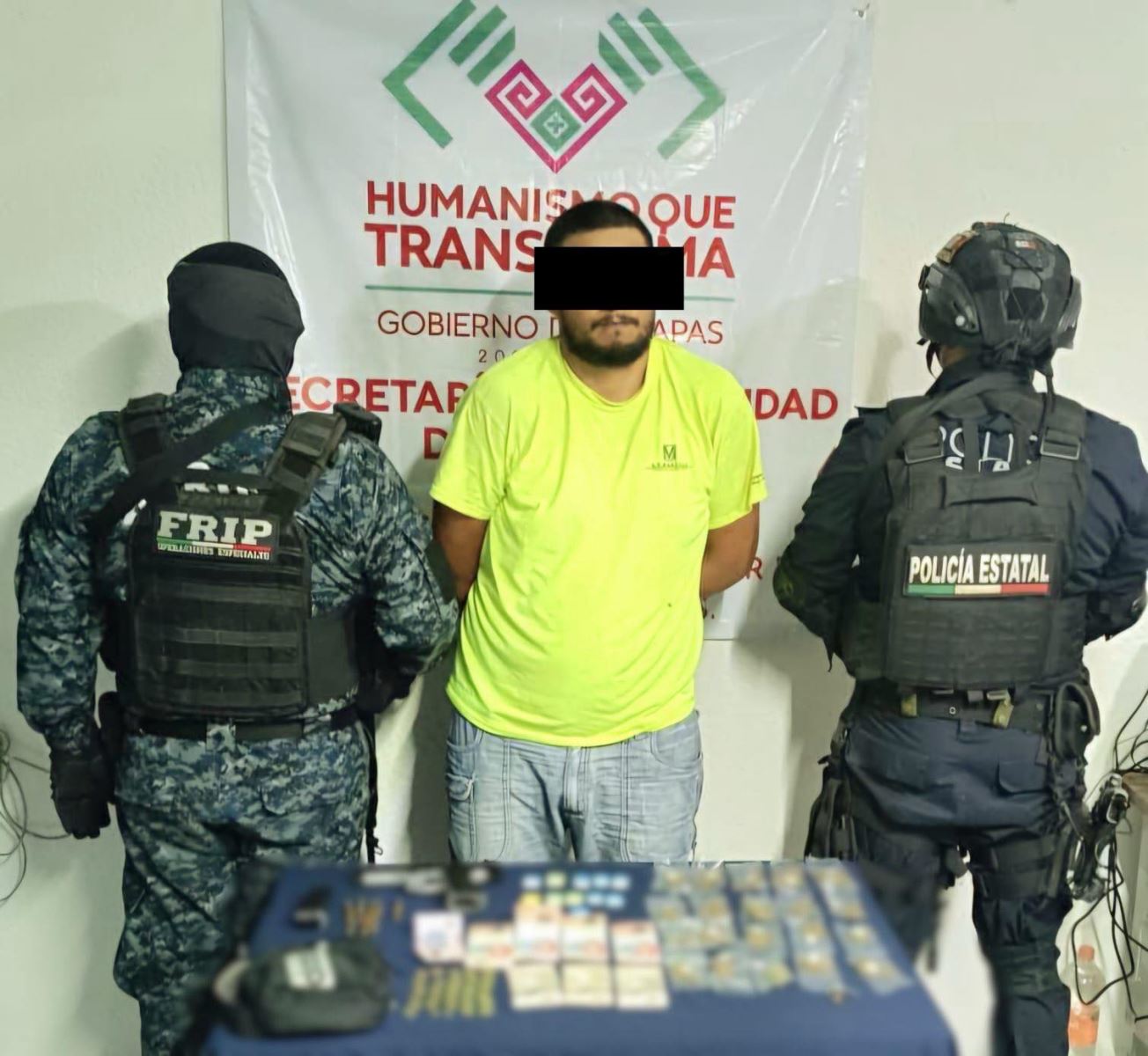 En operativo de seguridad detienen a masculino con presuntos narcóticos y de arma de fuego en Palenque