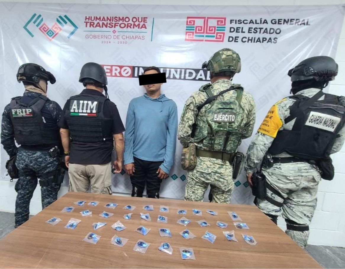 En operativo de seguridad detienen a masculino con presunta droga en Tuxtla Gutiérrez.