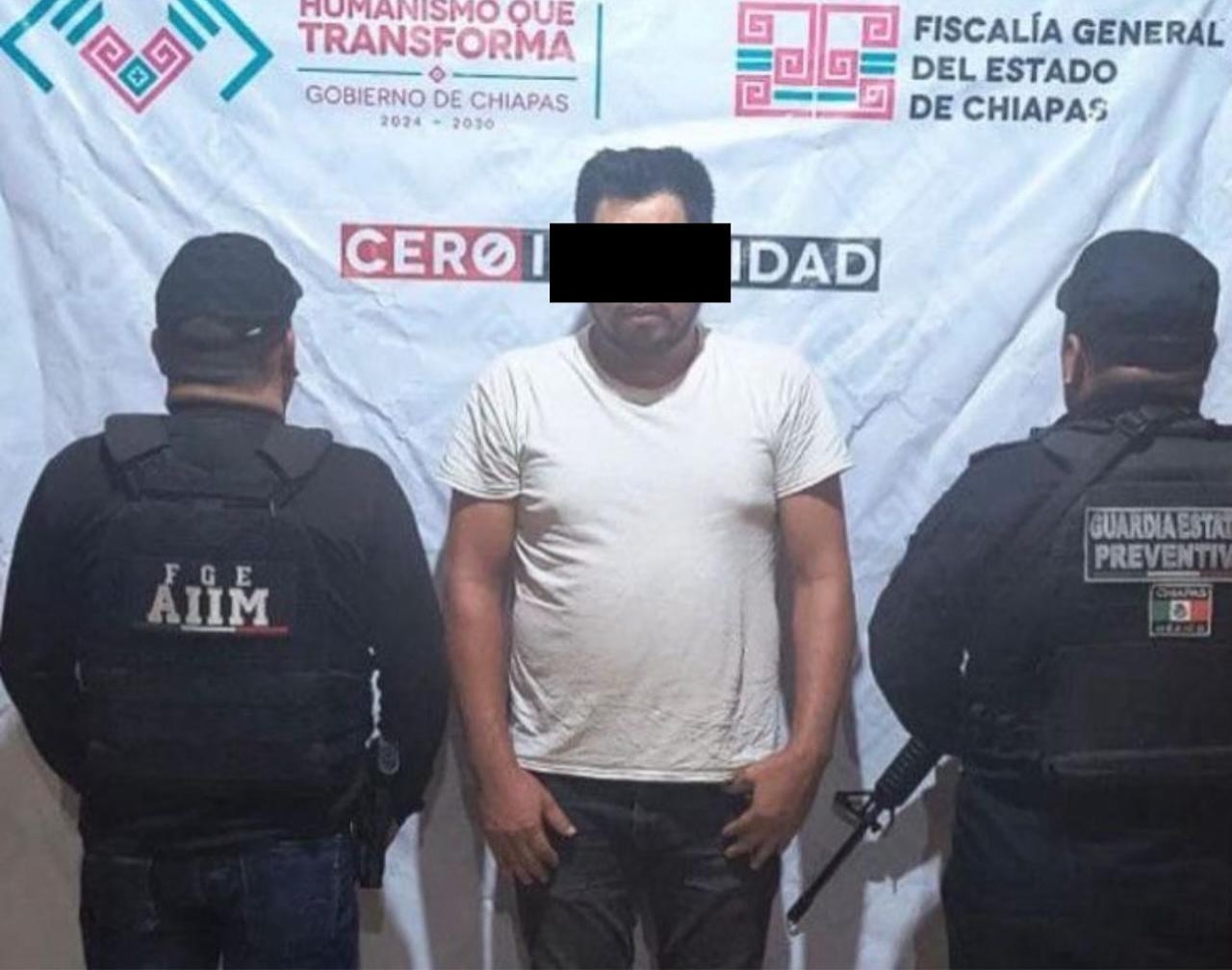 SSP y FGE detienen a una persona por presunto delito de violencia familiar en Mapastepec.