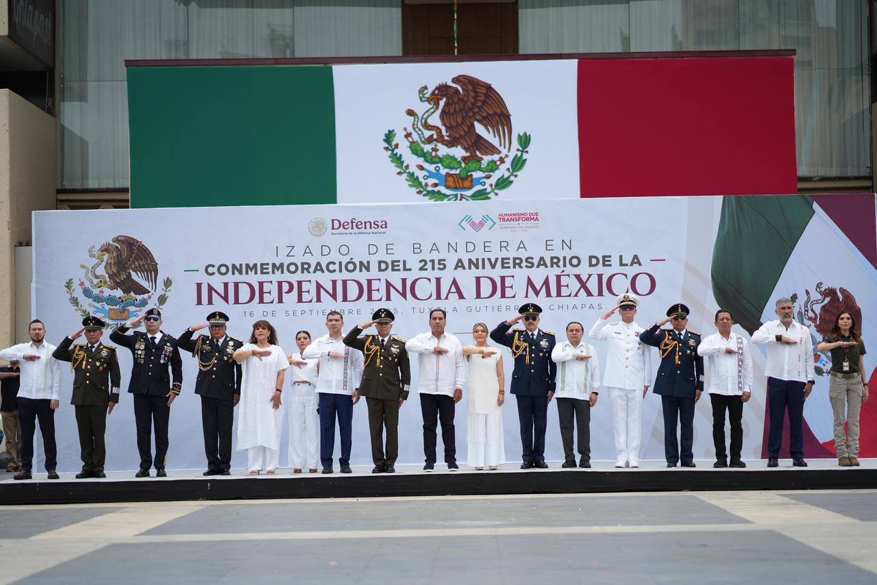 Secretaría de Seguridad del Pueblo participa en el Desfile Cívico - Militar Conmemorativo del 215 Aniversario 