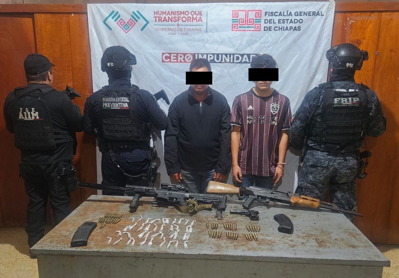 En operativo interinstitucional detienen a dos masculinos con armas de fuego y presuntos narcóticos en Mapastepec