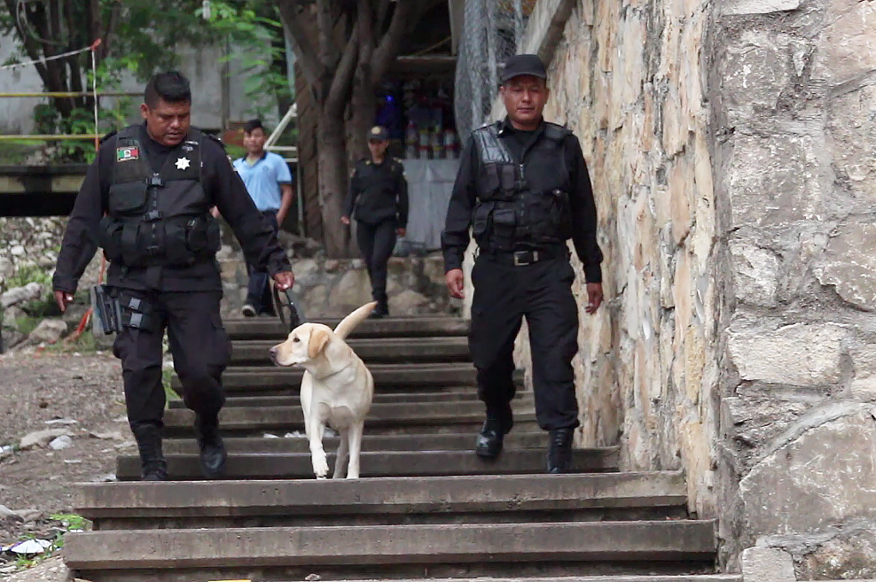 SSyPC realiza Operativo Mochila en secundaria técnica 134 de Chiapa de Corzo