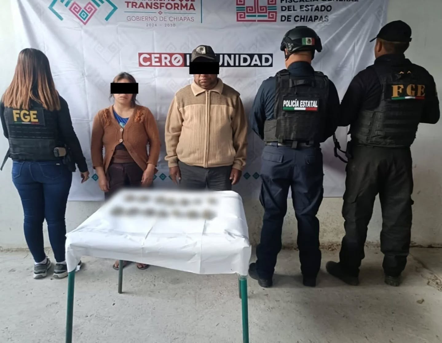 SSP Y FGE detienen a dos personas con presunta marihuana en San Cristóbal De Las Casas.
