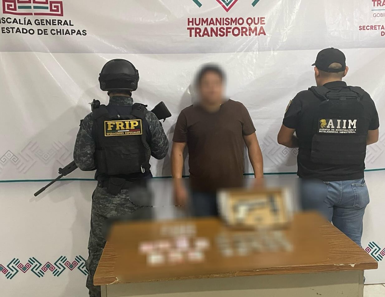 SSP y FGE detienen a cinco presuntos narcomenudistas en Huixtla y Tapachula.