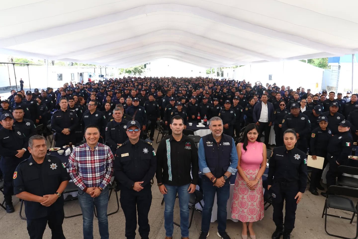Secretario de seguridad del pueblo reconoce la labor policial en la conmemoración al día del policía 