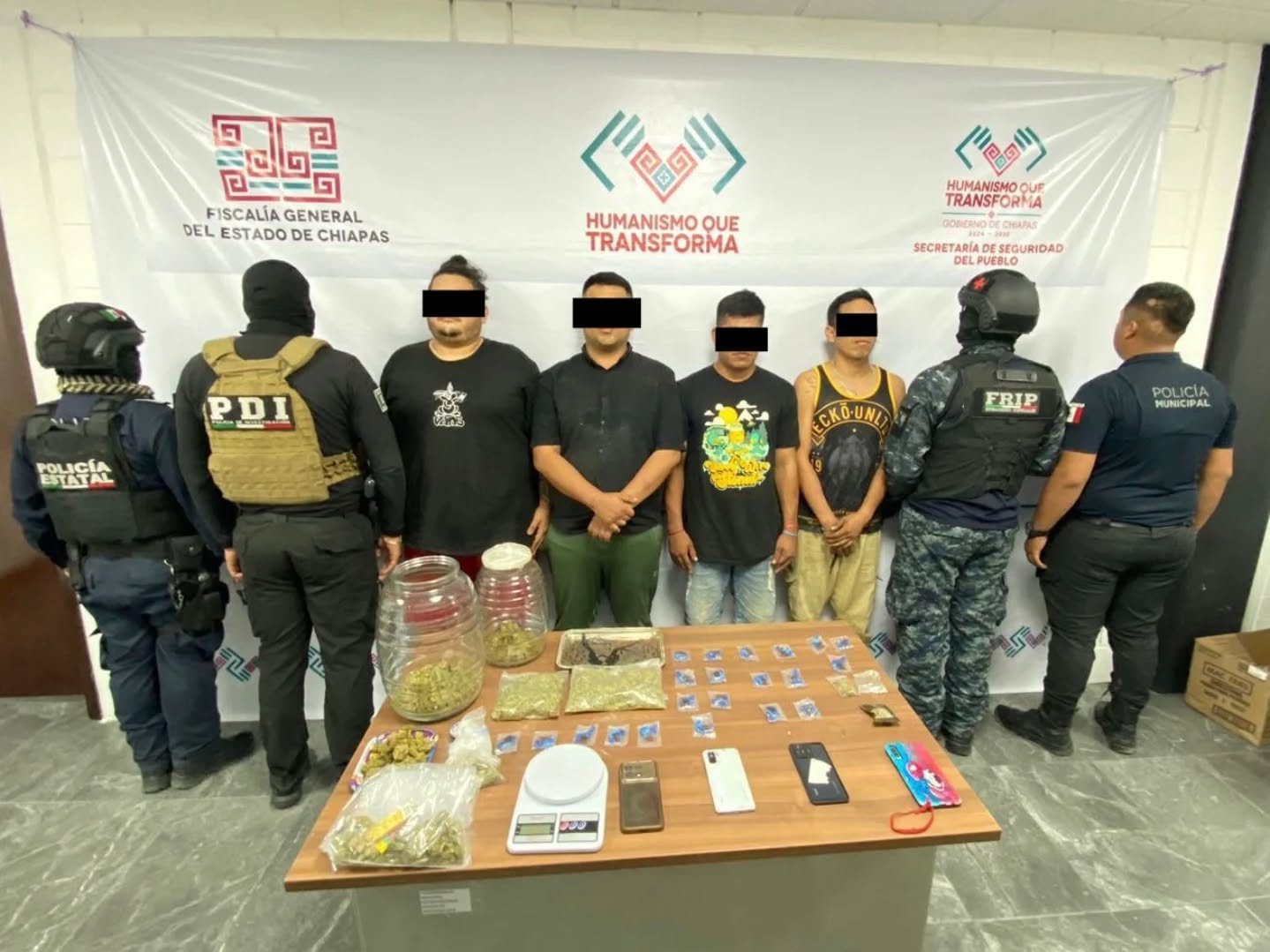 En operativo coordinado realizan cateo en Tuxtla Gutiérrez.
